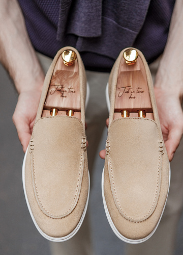 Обувь “Beige suede loafers”